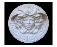 Dalla mitologia classica la Medusa scultura diametro 45 cm